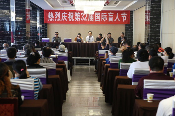 �����_չ�����Hä�˹�(ji��)���cף��� 