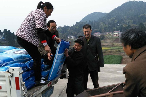 �������60������(zh��n)Óؚ�����M(f��i)�I(l��ng)ȡ����