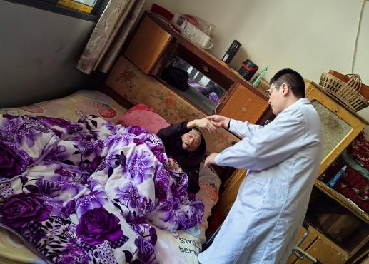 �x�]�h��(li��n)�_չ���T�u������(w��)